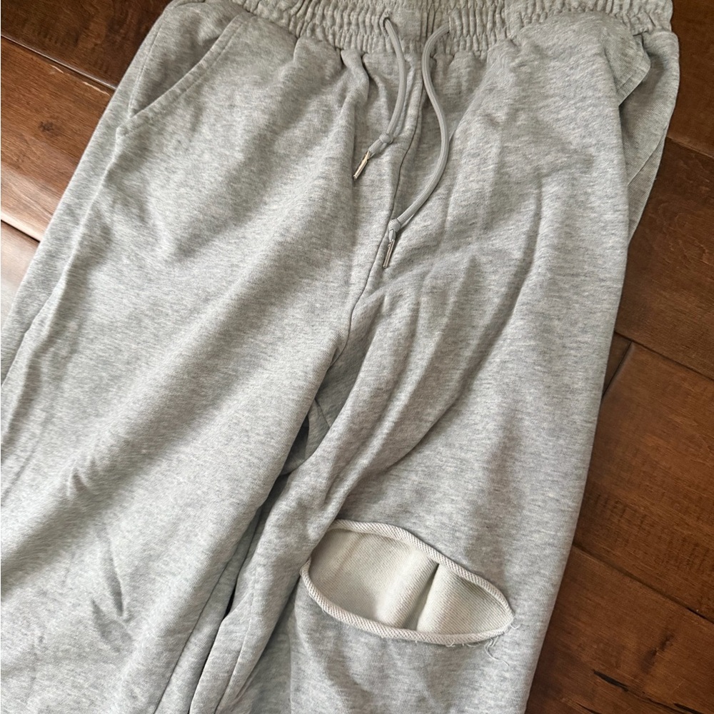 Adika Gray Women's Sweatpants